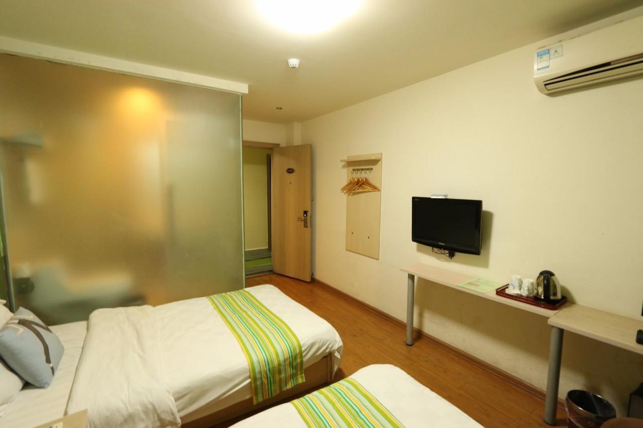 Pai Hotel Zhanjiang Xuwen Екстериор снимка