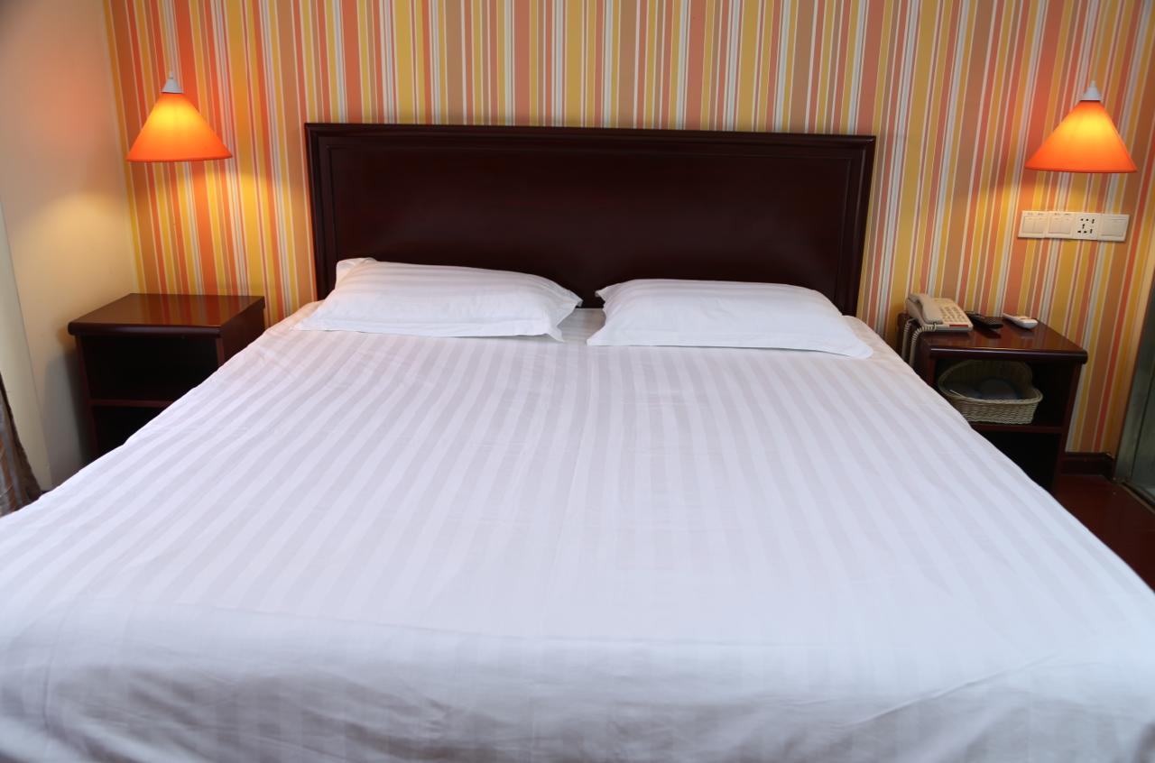 Pai Hotel Zhanjiang Xuwen Екстериор снимка